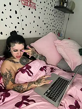 tempzzz12 stripchat live cam model