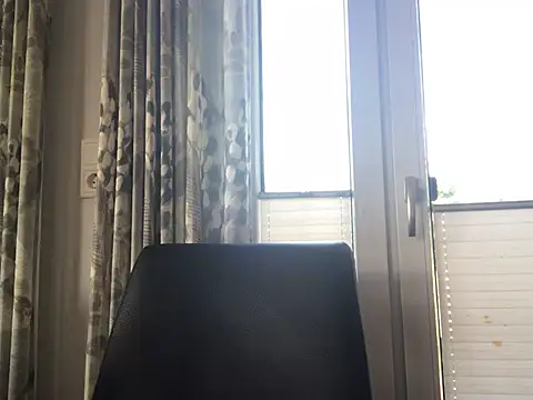 Thor-82 stripchat live cam model