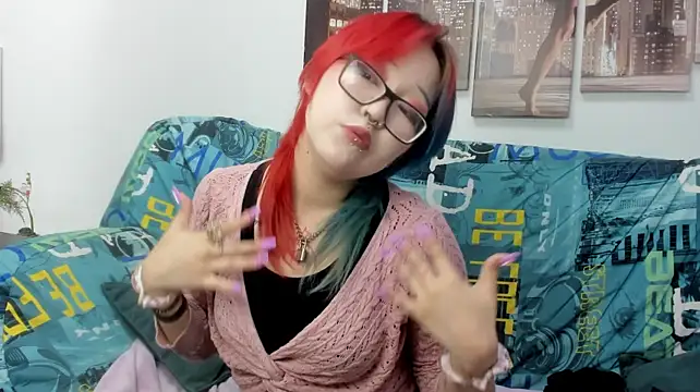 Cute__Kiko stripchat live cam model