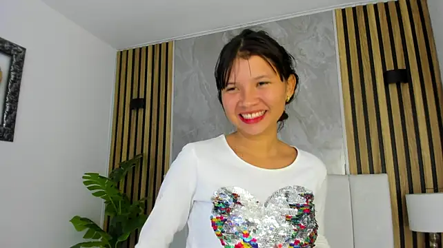 Amelie_12 stripchat live cam model