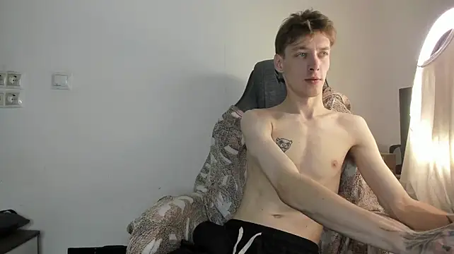 Holy_Master stripchat live cam model
