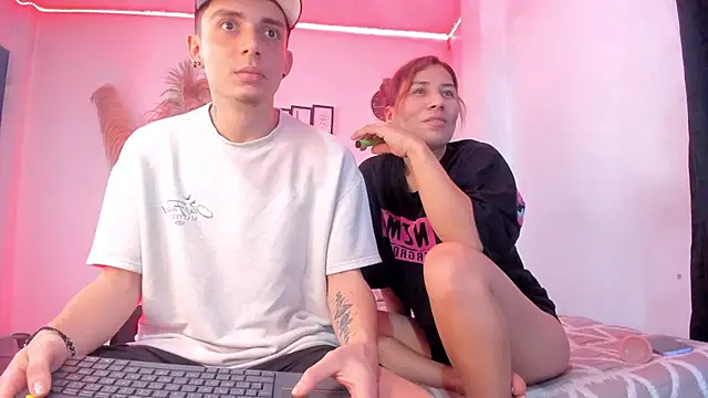 ValerieAndDexter stripchat live cam model