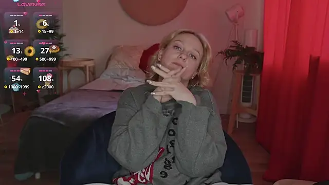 Lazy_Lady stripchat live cam model