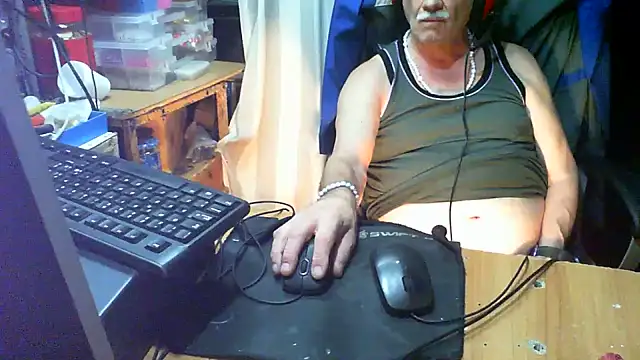 nonnomaturobisex stripchat live cam model