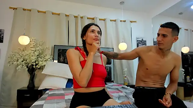 Kate_and_dreik stripchat live cam model
