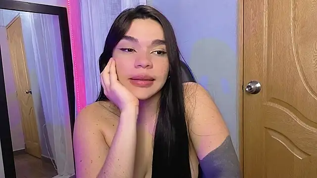 Veronica_111 stripchat live cam model