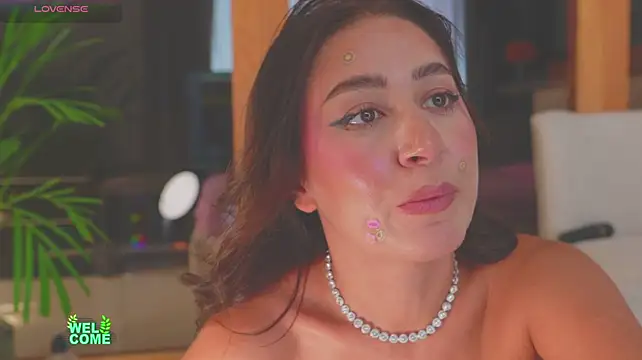 1NataliaPrince stripchat live cam model