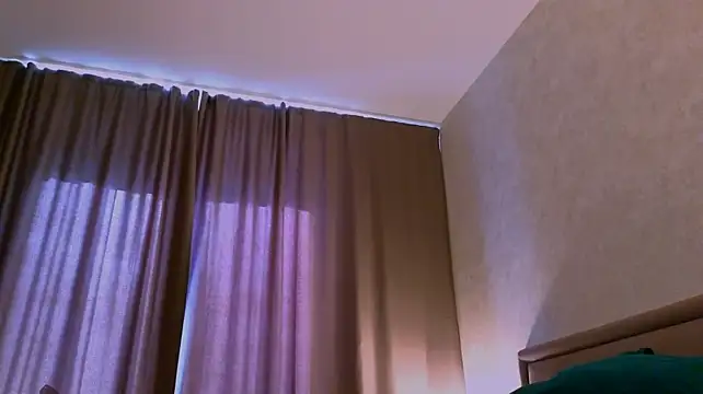 -EveStone- stripchat live cam model