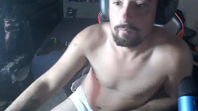 YoBleez stripchat live cam model