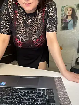 AgathaMyers stripchat live cam model