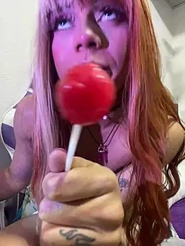 _yini_ stripchat live cam model