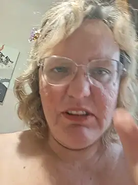 SonyaMarmeladx stripchat live cam model
