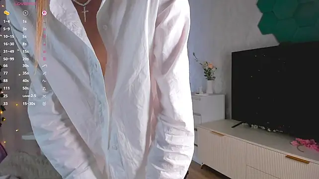 NellieEinspahr stripchat live cam model