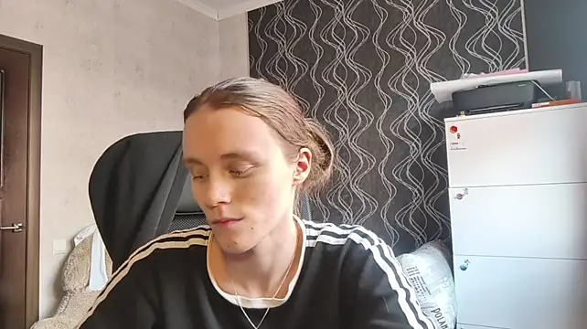 TanaRaggs stripchat live cam model