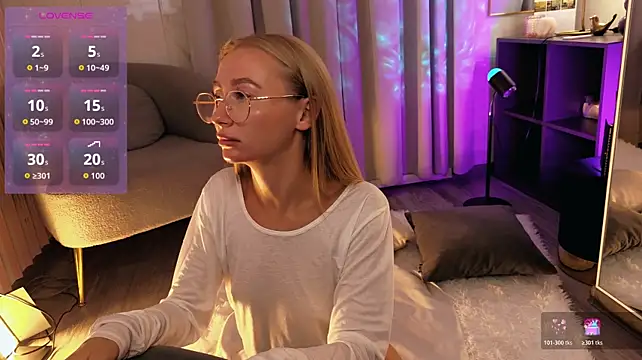 VictoriaLights stripchat live cam model