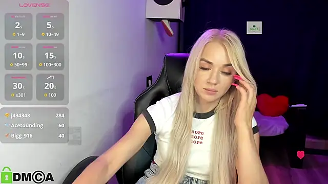 CrystalGirl99 stripchat live cam model