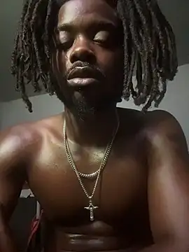 TheMightyDxXx stripchat live cam model