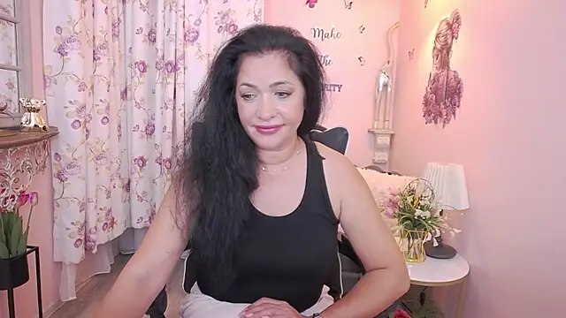 MyLovOne stripchat live cam model