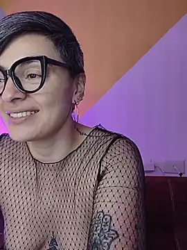 kat_paradise stripchat live cam model