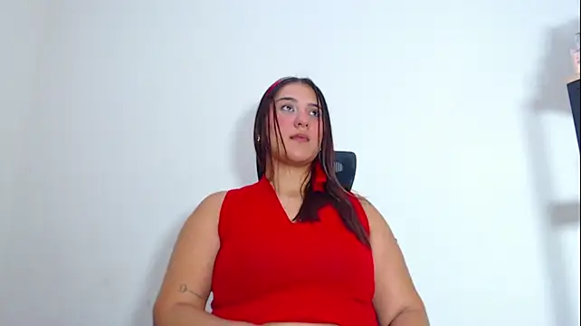 zaphiro_skye stripchat live cam model