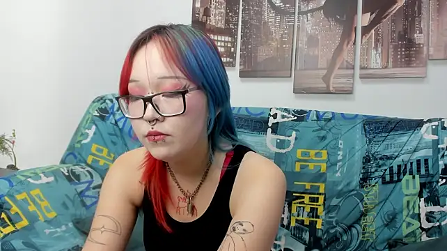 Cute__Kiko stripchat live cam model