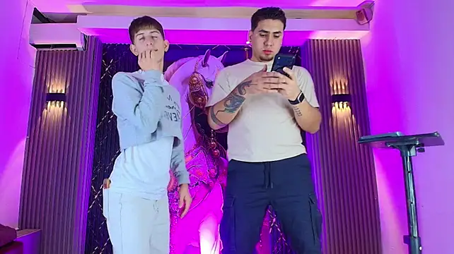 The_Boy_King_ stripchat live cam model