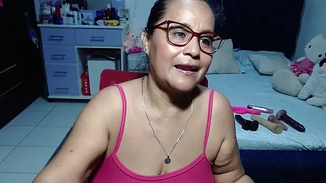 pervert_mommy_ stripchat live cam model