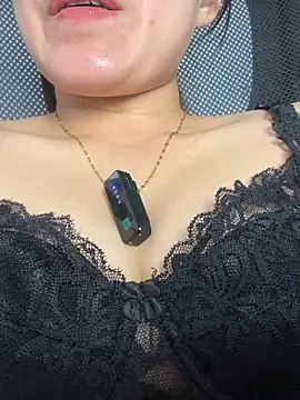 Miu_bong stripchat live cam model