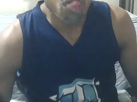 ROCKY_USA_18 stripchat live cam model
