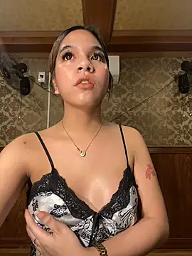 bigcock_sassy69 stripchat live cam model
