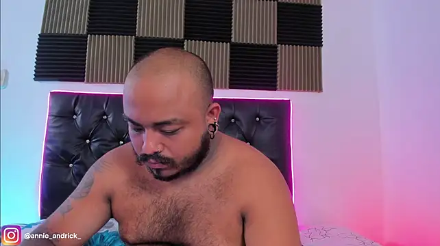 _Annie_Andrick_ stripchat live cam model