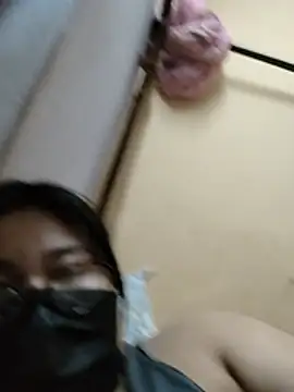 mini27mimi stripchat live cam model