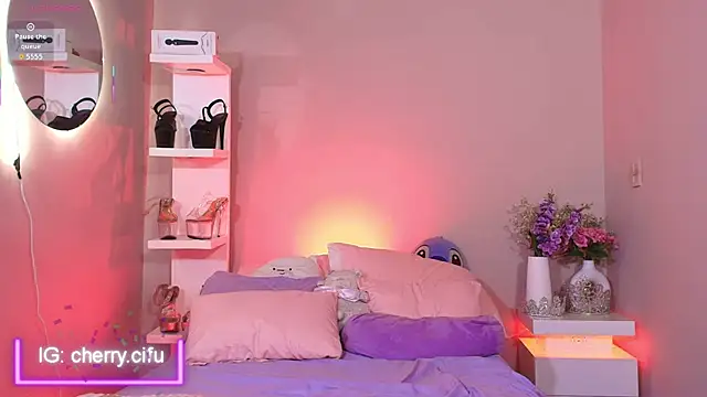 CherrySeraphine1 stripchat live cam model