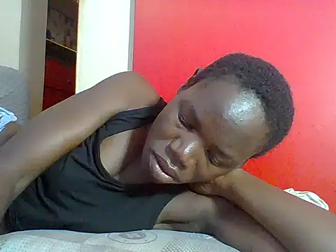 Blacksexyqueen24 stripchat live cam model