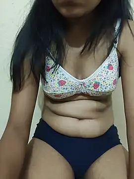 SWEETY_LADKI stripchat live cam model