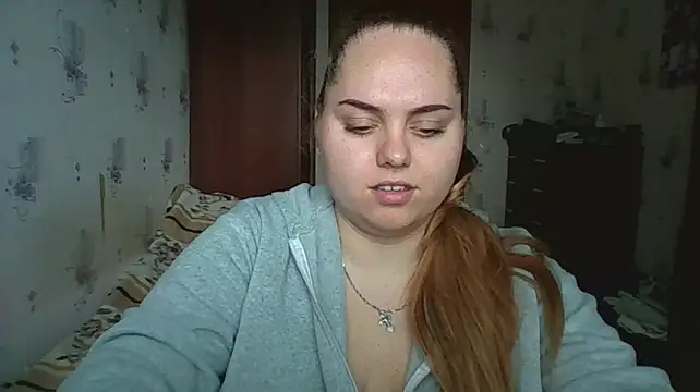 Belle-sweet stripchat live cam model