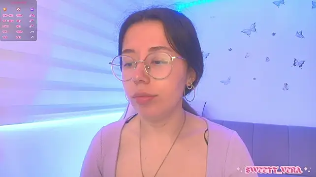 sweettvera stripchat live cam model