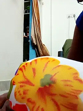 hotmahitha stripchat live cam model