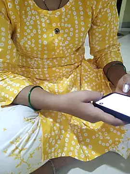 Seema_yadav01 stripchat live cam model