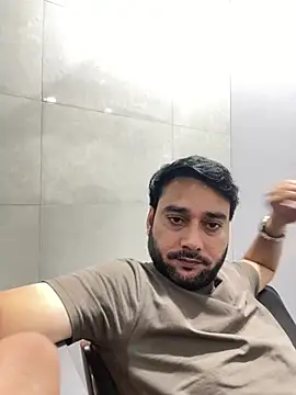 VBRAWN01 stripchat live cam model