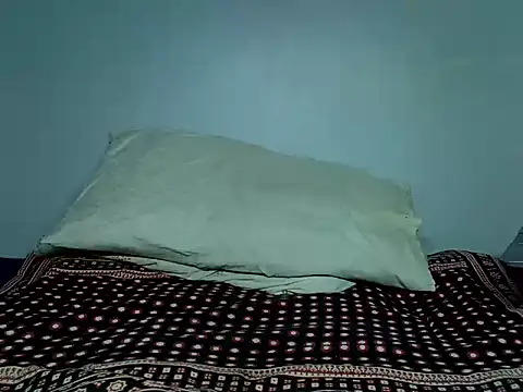 -rareprinces stripchat live cam model