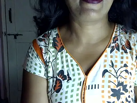 Zara_Sidd stripchat live cam model