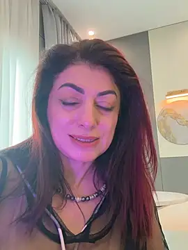 CharlotteSiren stripchat live cam model