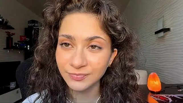 JaquelynRollend stripchat live cam model