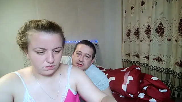 Sladkaya_parochka20 stripchat live cam model