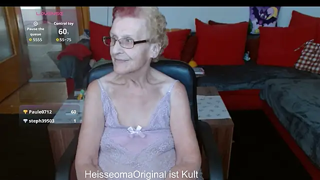 HeisseomaOriginal stripchat live cam model
