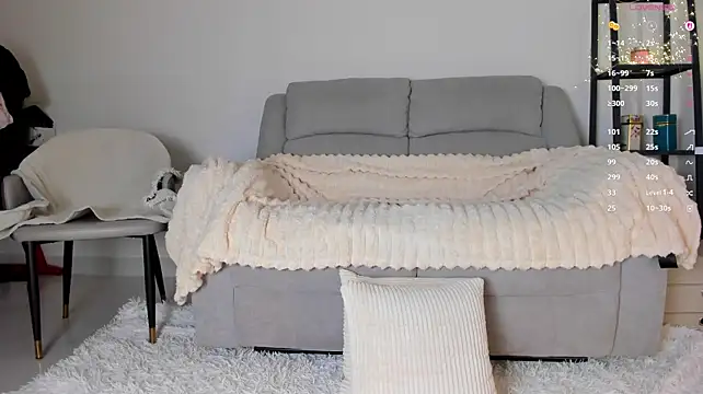 emydollyy stripchat live cam model