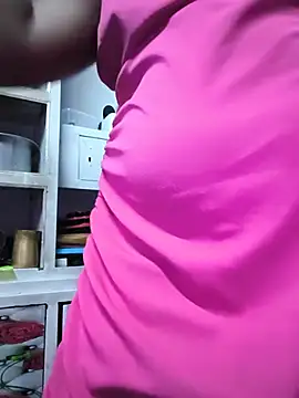 Hornybhabhi21 stripchat live cam model