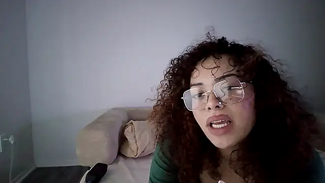 missamaraa stripchat live cam model