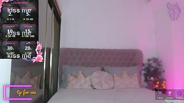 Bellacandyy stripchat live cam model